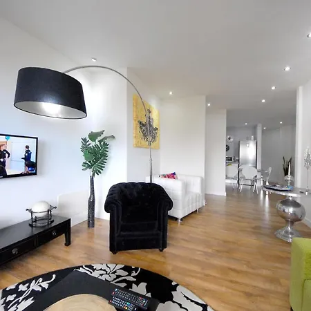 3 Bedrooms At 500 M Away From The Beach With Sea View Furnished Balcony And Wifi Daire *